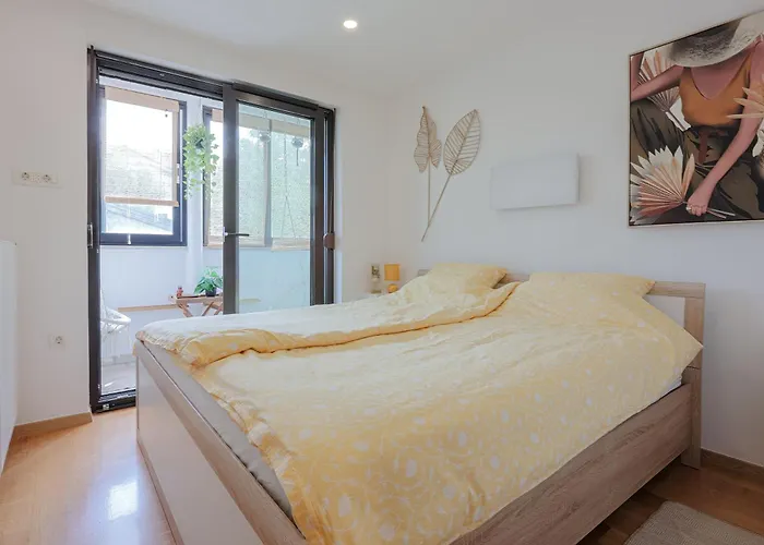Indigo Apartment